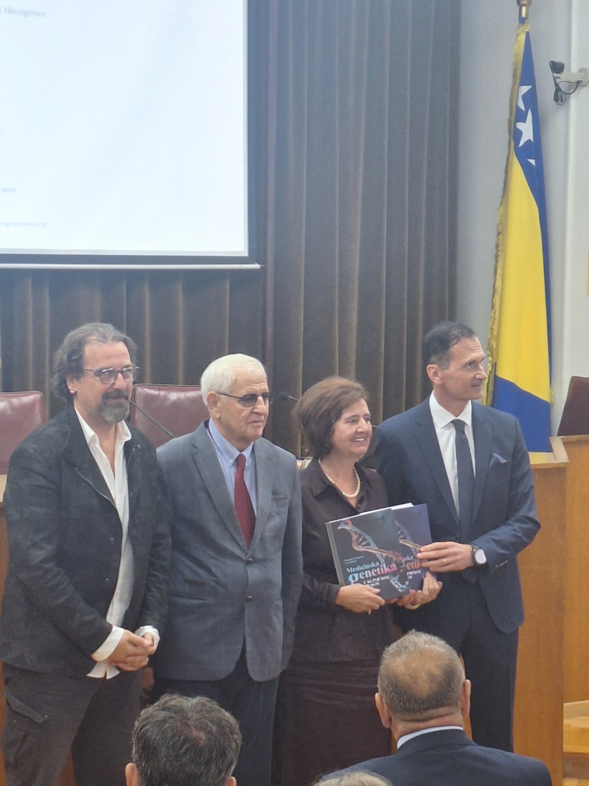 Učenici Katoličkog školskog centra Sarajevo na predstavljanju knjige „Medicinska genetika u kliničkoj praksi”