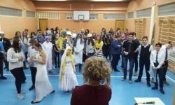 Bal pod maskama u područnoj školi