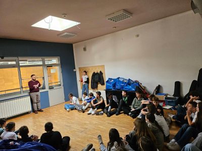 Osmaši zapjevali uz stručnjaka – glazbena radionica koja se pamti