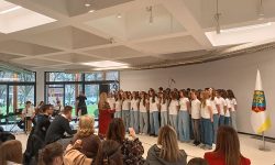 Sjajan uspjeh školskog zbora!