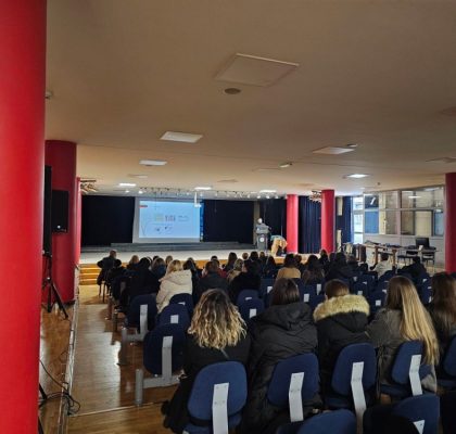 Predavanje za djelatnike “Prevencija i suzbijanje zlouporabe opojnih droga”