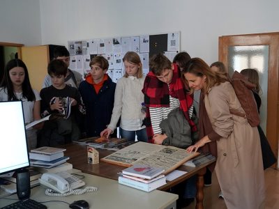 Novinarska sekcija posjetila Medijski centar Vrhbosanske nadbiskupije