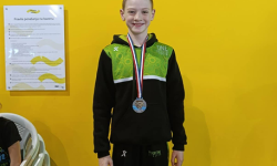 Plivačka nada Jan Radenović (5.d)