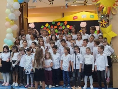Svečani prijem prvašića u Područnoj školi na Stupu